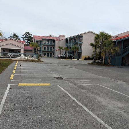 شاطئ ميرتل Road Side Inn المظهر الخارجي الصورة